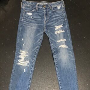 American Eagle Outfitters distressed hi rise jeggings - 6 regular